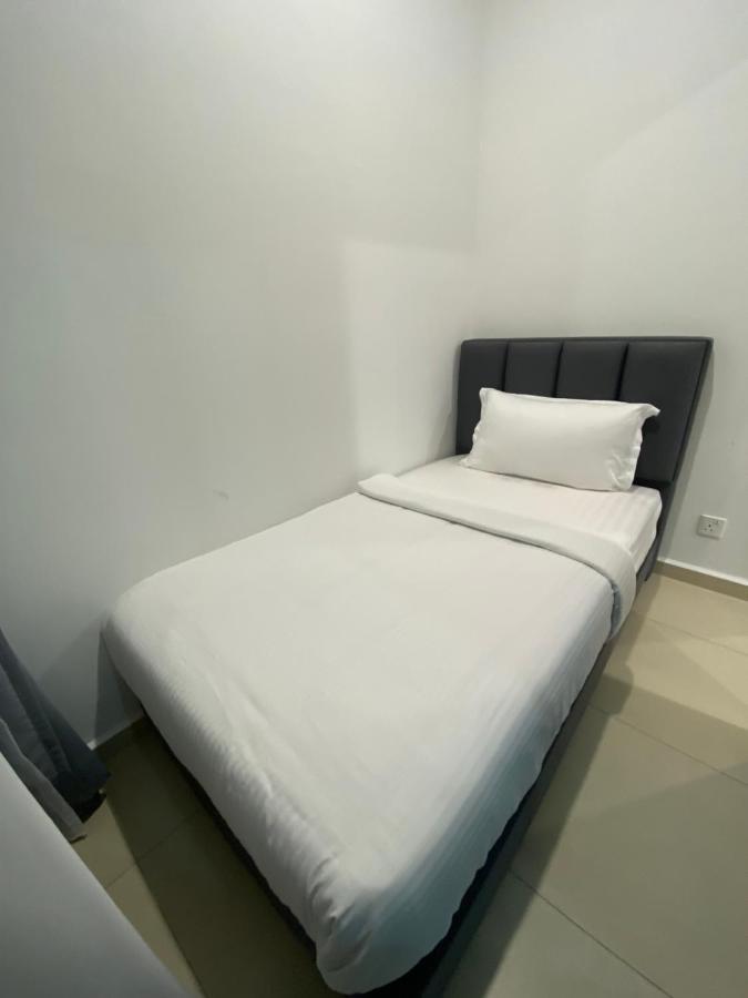 Reizz Residence By Leo Suites Куала Лумпур Екстериор снимка