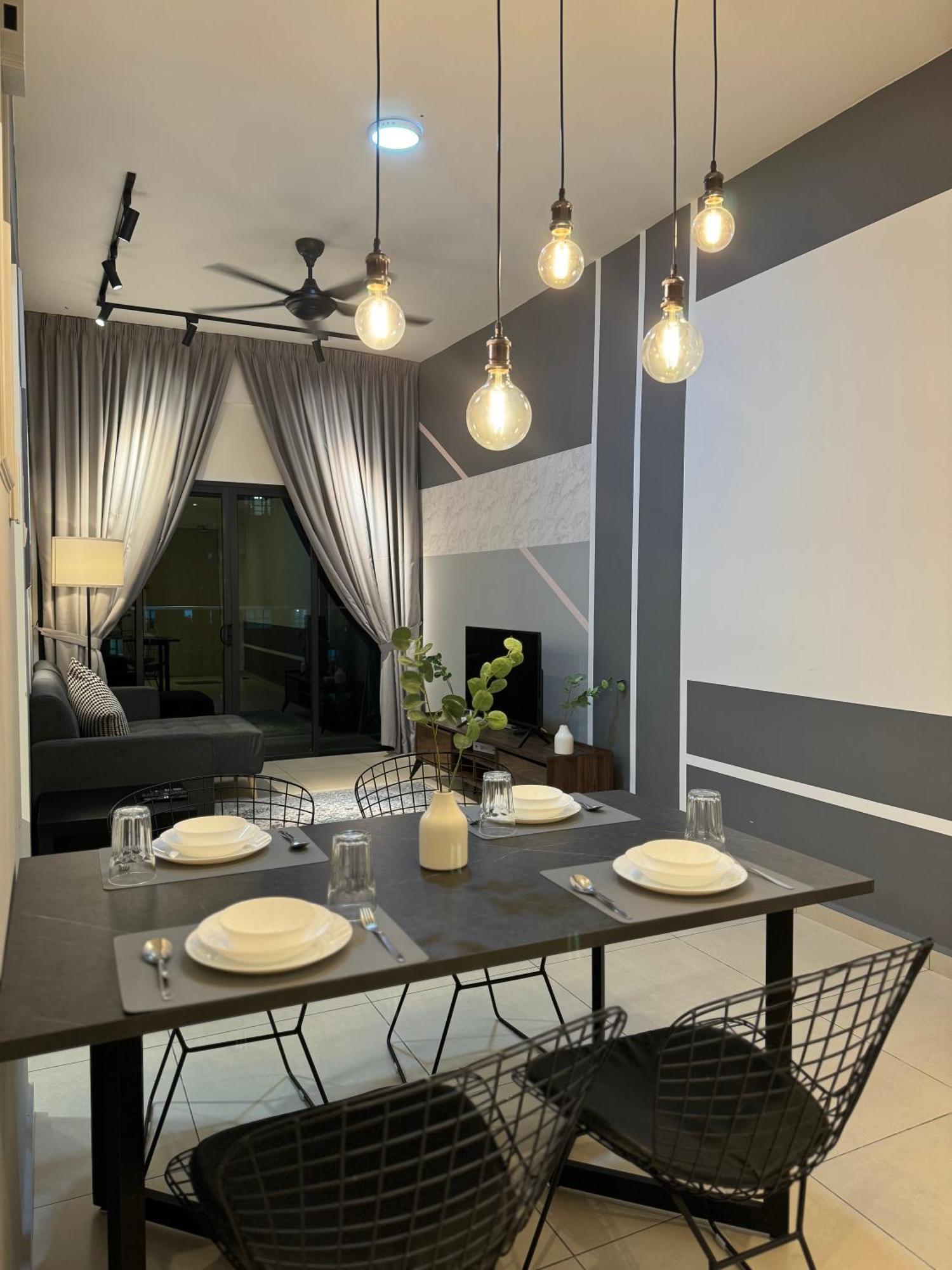 Reizz Residence By Leo Suites Куала Лумпур Екстериор снимка
